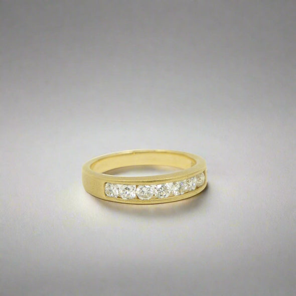 VINTAGE 18K Matte Gold Diamond Band