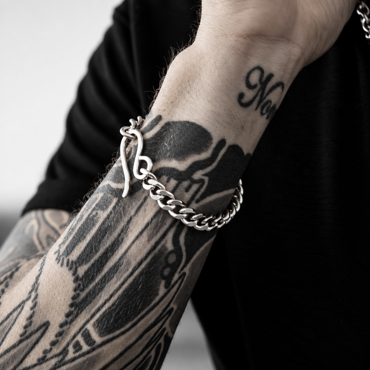 Hook Curb Bracelet