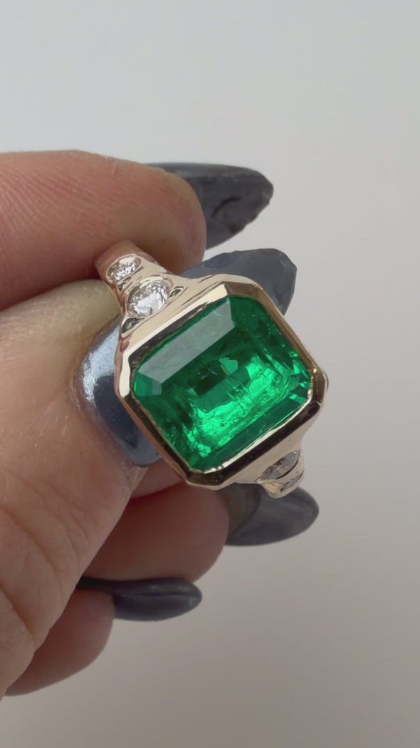 Emerald & Diamond Band 14k